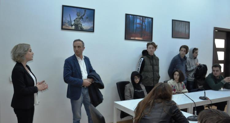 გალერეის ფოტო